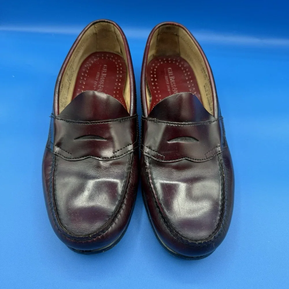 G.H. Bass & Co. Weejuns Burgundy Leather Penny Loafers Men's Size 9.5 EE